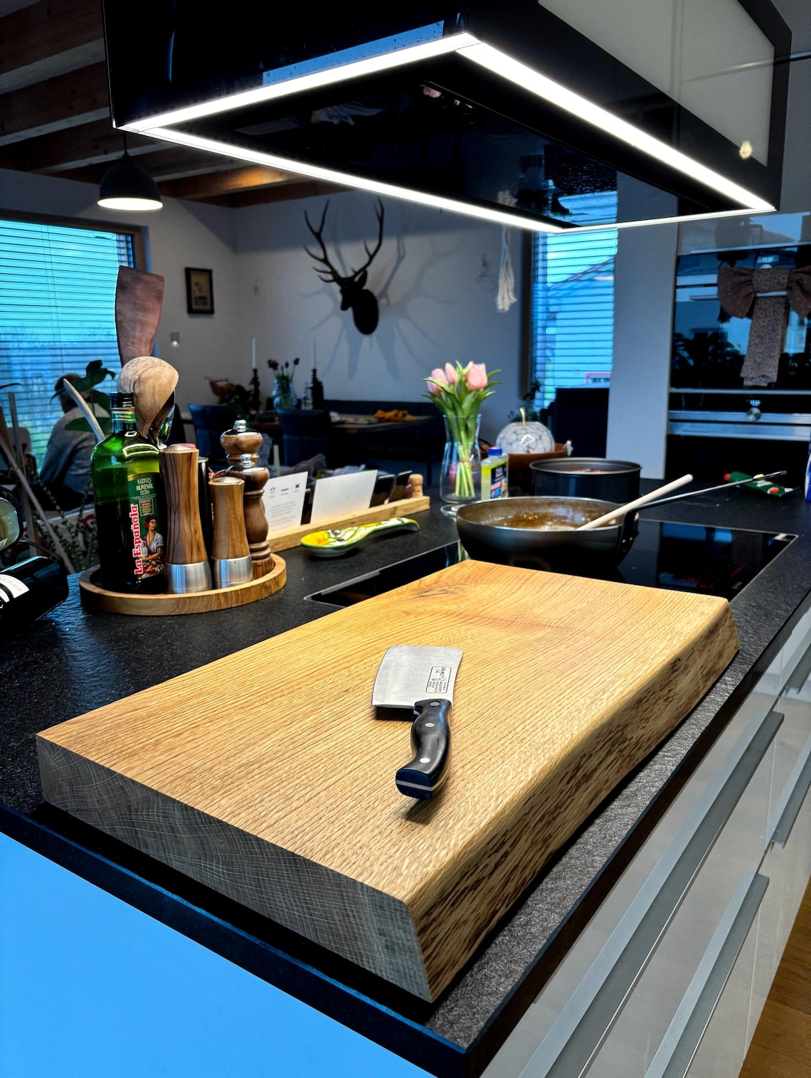 Handmade Solid Oak Cutting Board with Live Edge – 5 cm Thick